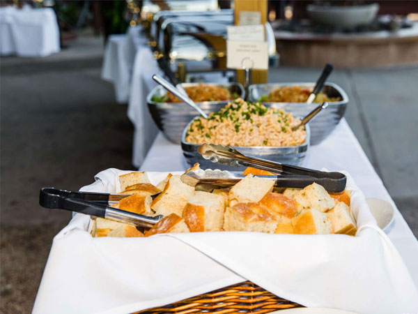 Bread, Macaroni salad, salad at an event