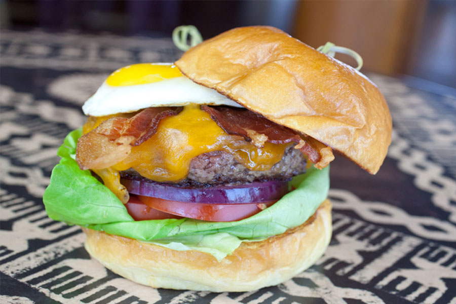 Cheeseburger with bacon and egg