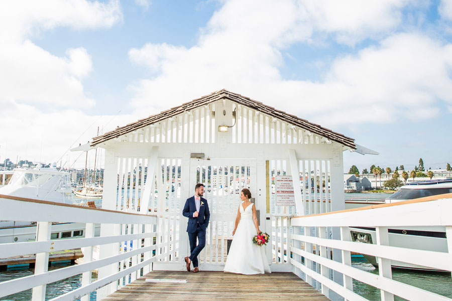 Bride & Groom on the bridge